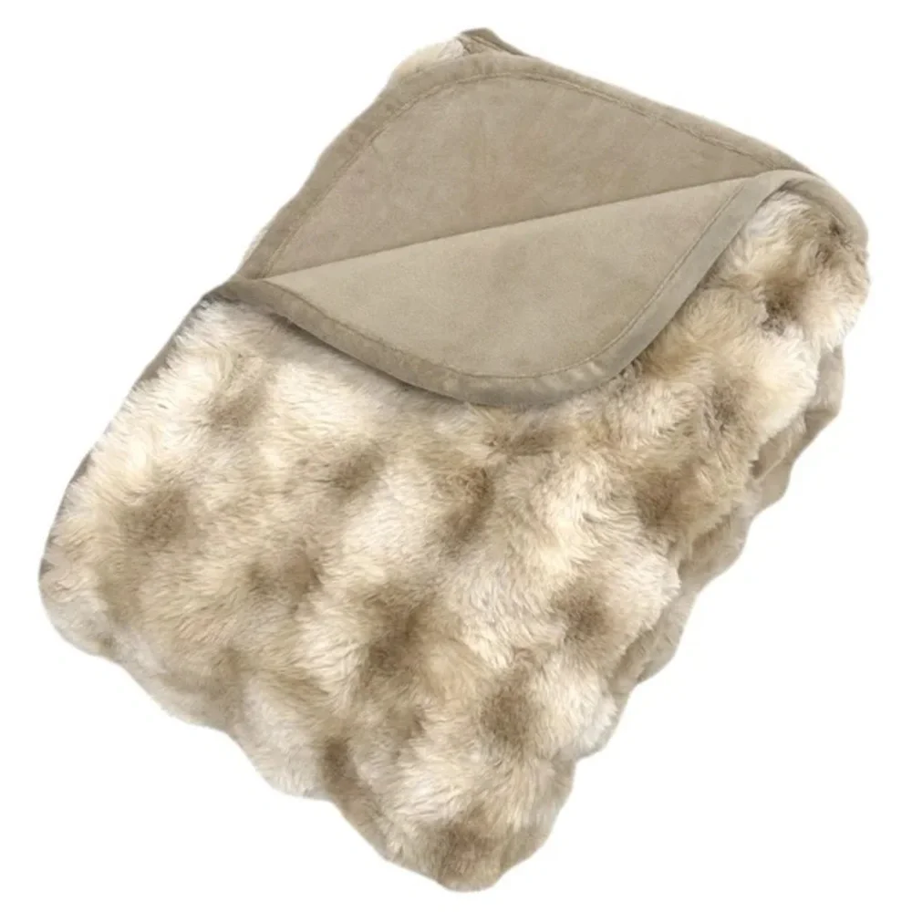 Brentwood Oversized Waterproof Pet Blanket and Furniture Protector, Bubble Fur